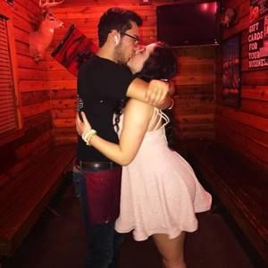 Meet your Posher, Maci